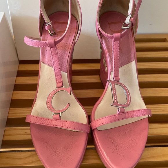 Dior Wedges - Picture 2 of 4